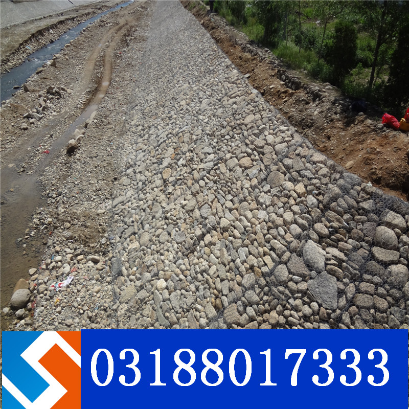 雷諾護(hù)墊 應(yīng)用在百泉谷生態(tài)綜合治理工程 雷諾護(hù)墊 應(yīng)用在百泉谷生態(tài)綜合治理工程